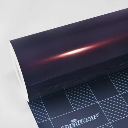 TeckWrap Gloss Burgundy Black (HM10-HD) vinyl wrap film swatch